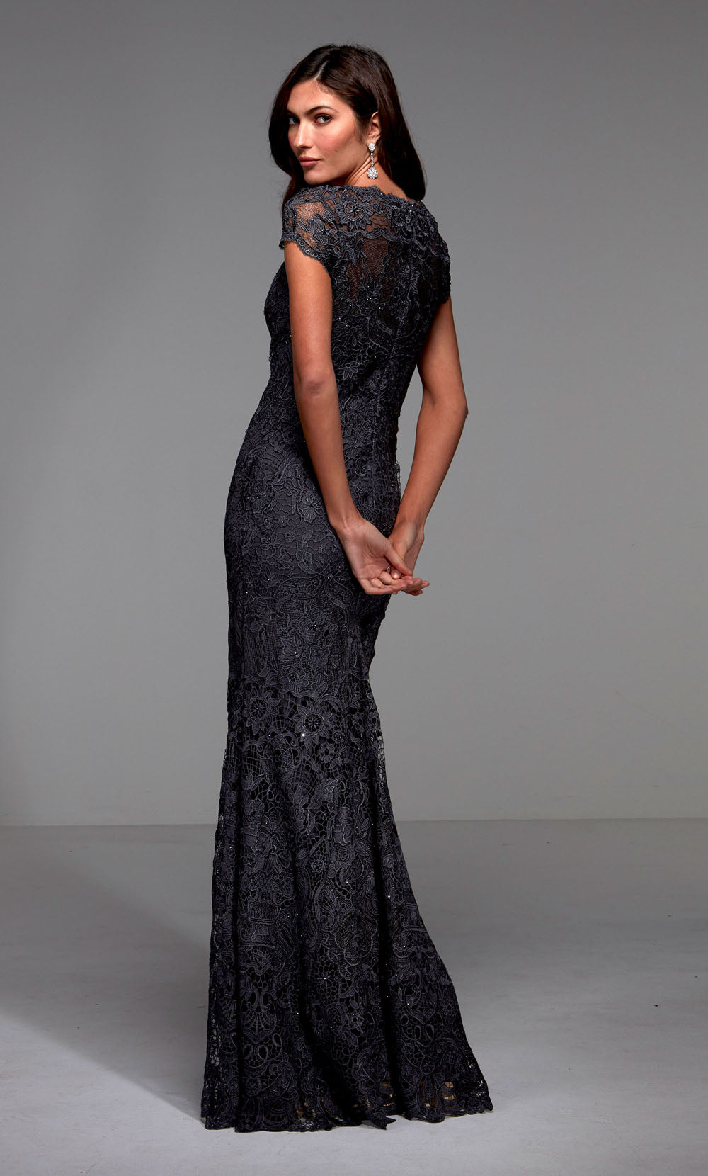 ALYCE Paris 27478 Special Occasion V-neckline Chic Straight Dress