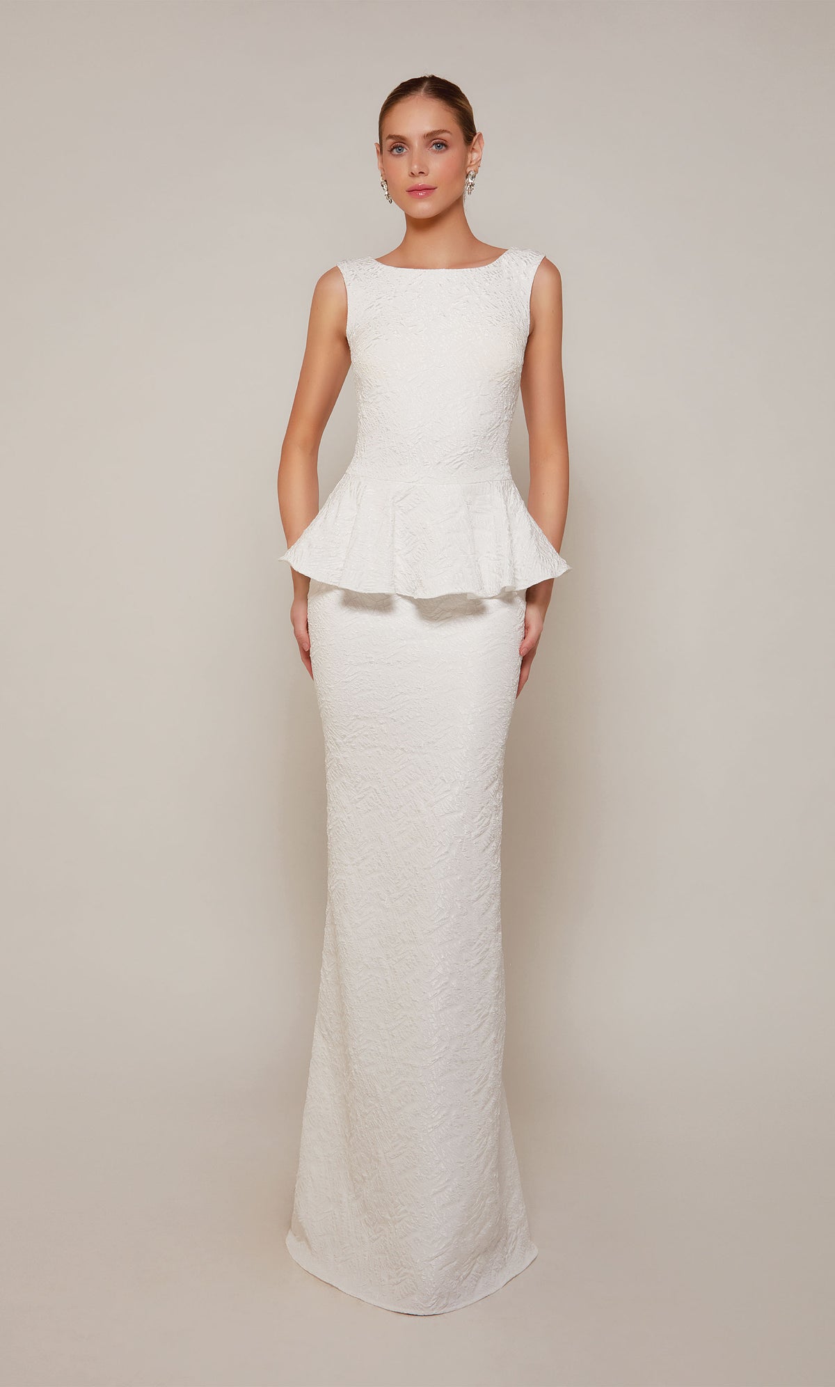 ALYCE Paris 27579 Special Occasion Scoop Neckline Chic Straight Dress