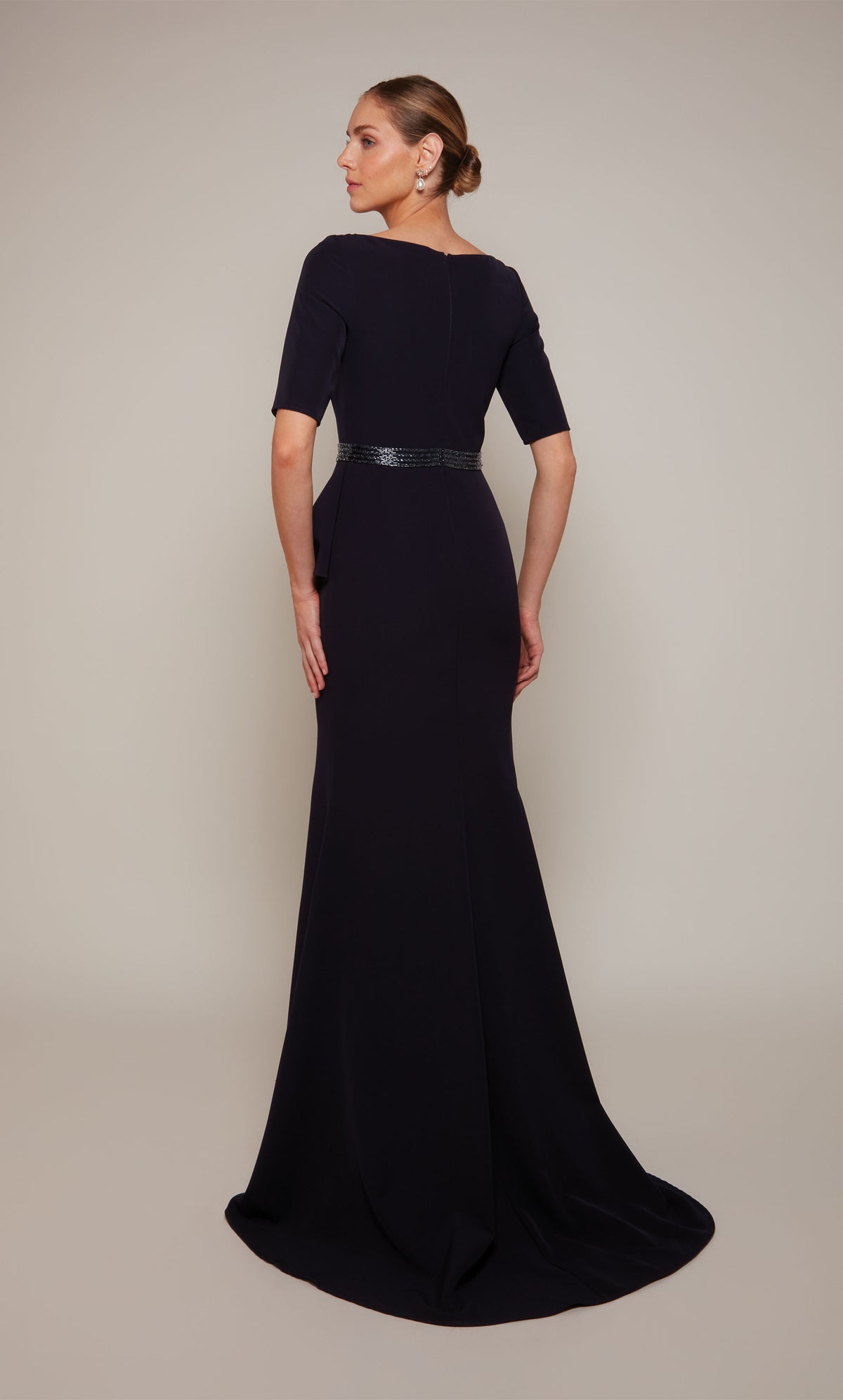 ALYCE Paris 27679 Special Occasion Scoop Neckline Slit Mermaid Dress