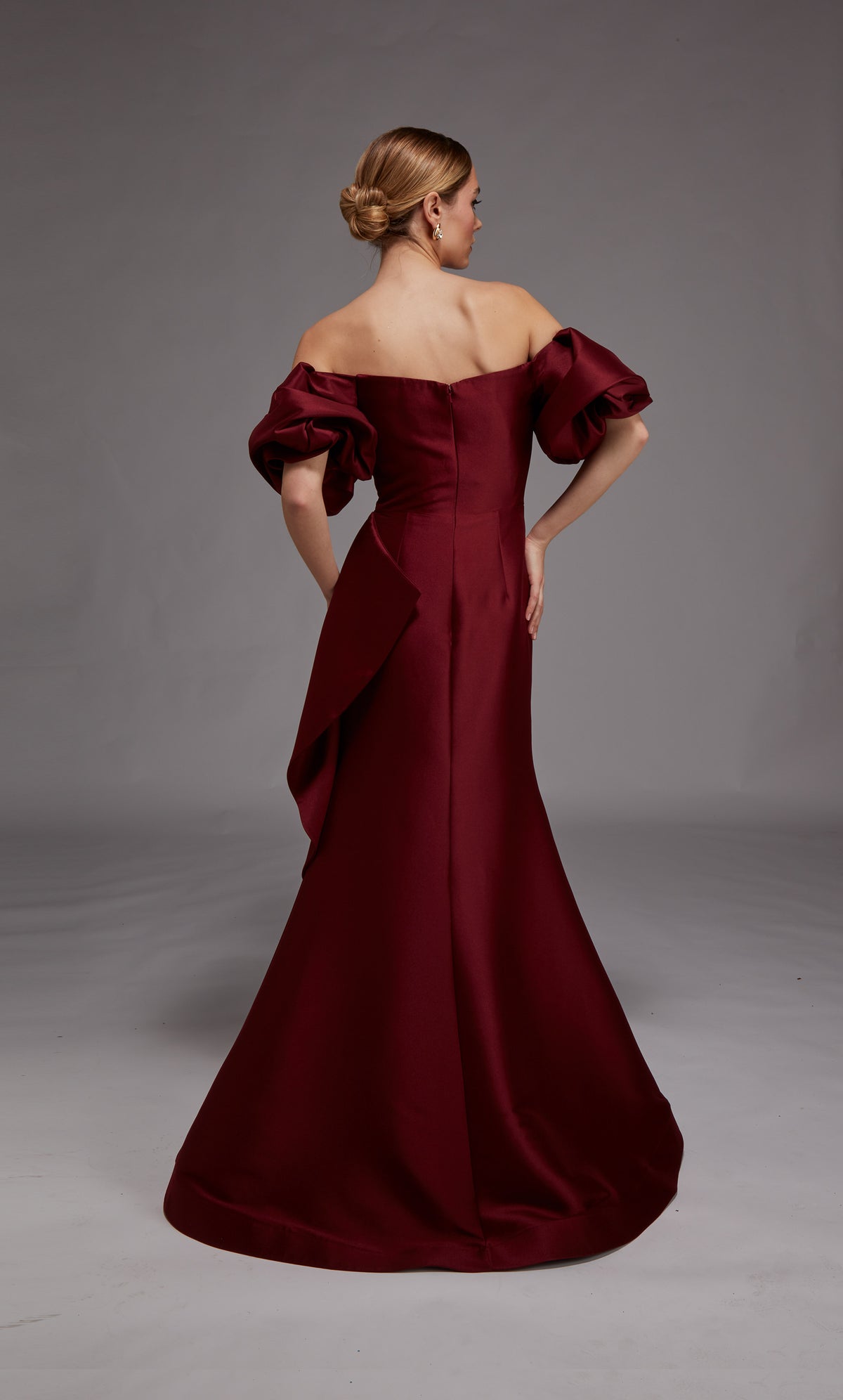 ALYCE Paris 27863 Special Occasion Off The Shoulder Neckline Ruched/draped Straight Dress