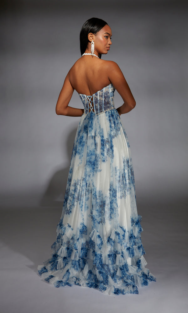 美品Bel Paci ベルパーチ フラワー　Aライン　ロングベスト　キルティング Formal Dress: 61757. Long, Halter Neckline, A Lin | ALYCE Paris