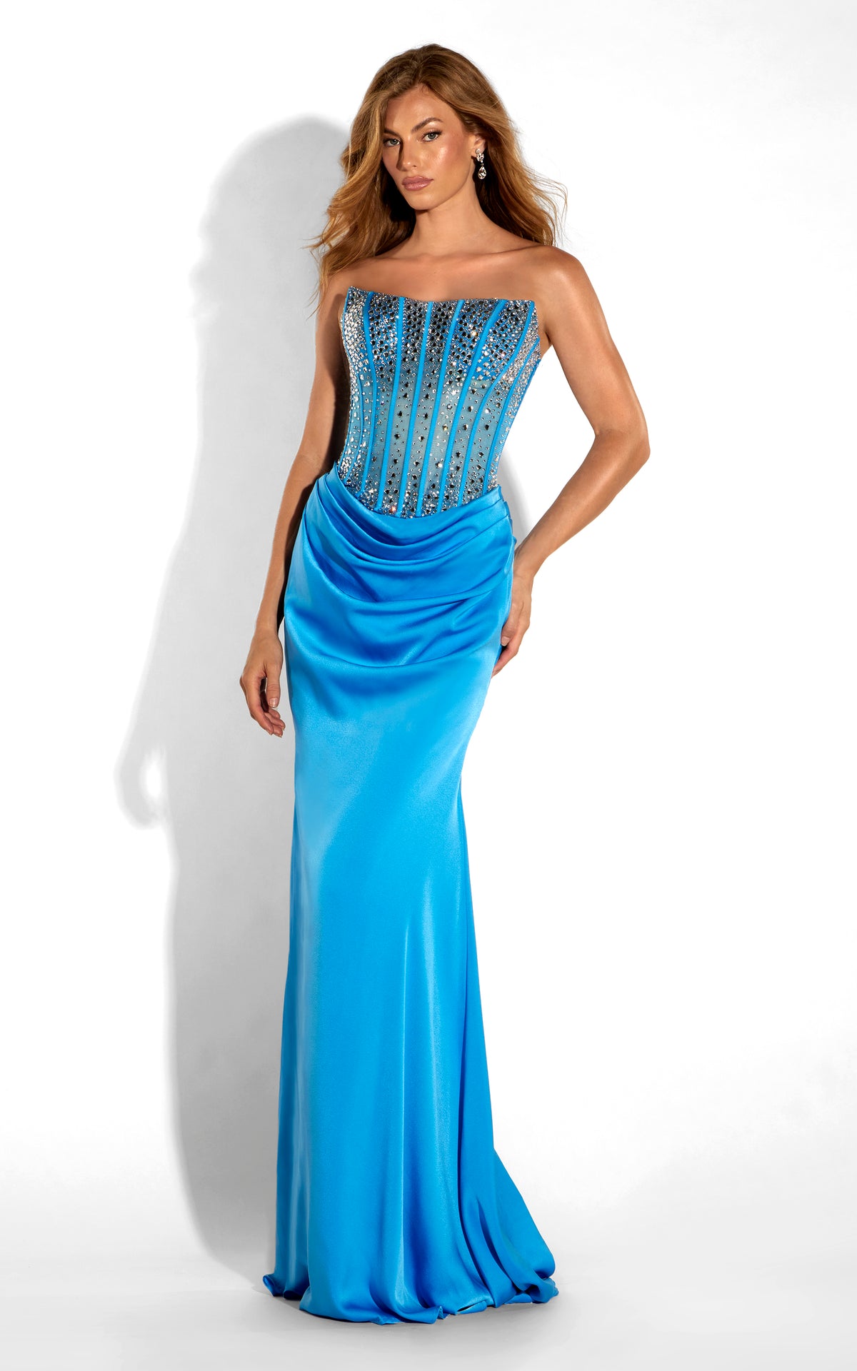 ALYCE Paris 62397 Alyce Long Cat-eye Neckline Ruched/draped Dress