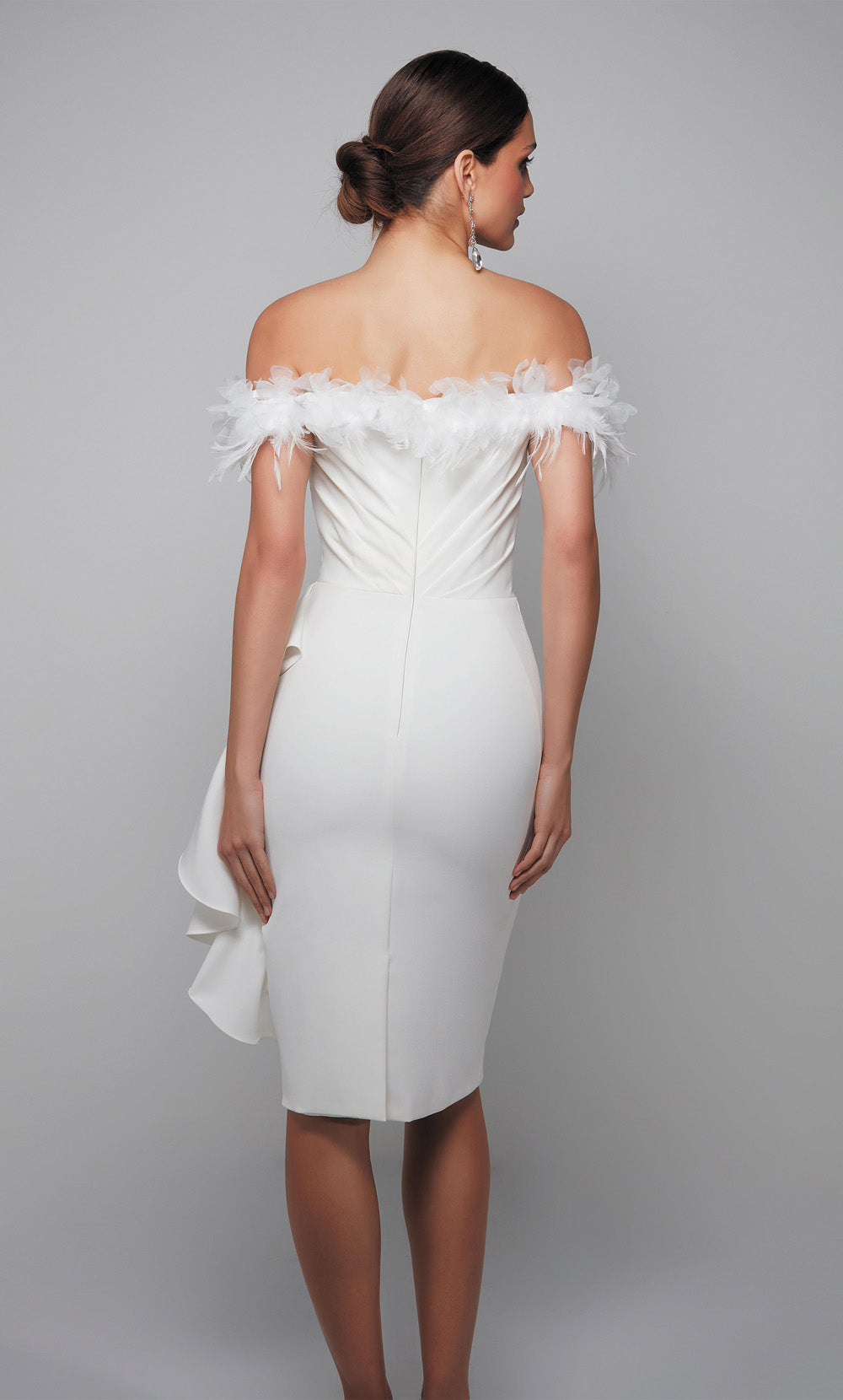 ALYCE Paris 70000 Bridal Off The Shoulder Neckline Ruched/draped Straight Dress