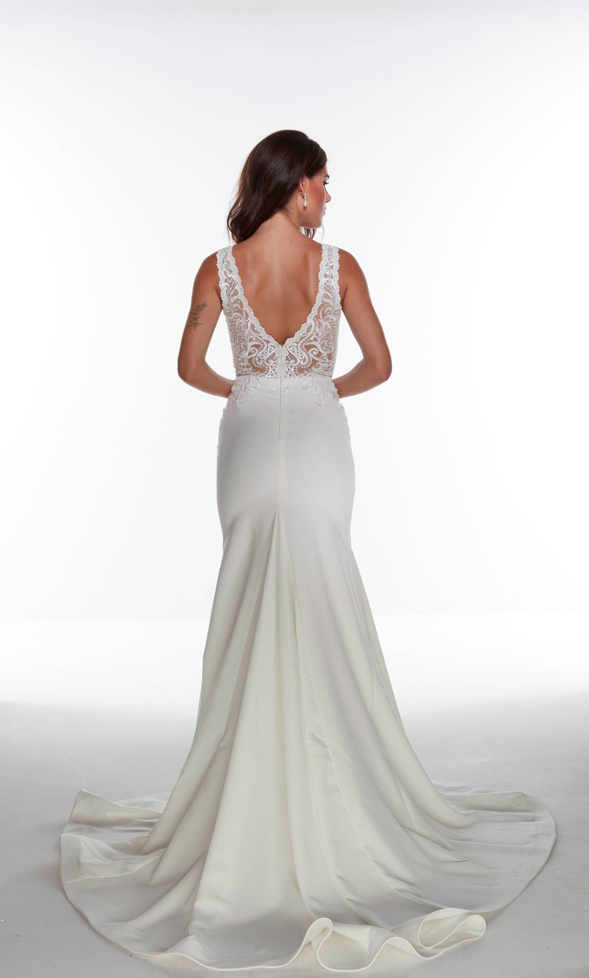 ALYCE Paris 7016 Bridal Plunging Neckline Sexy Mermaid Dress