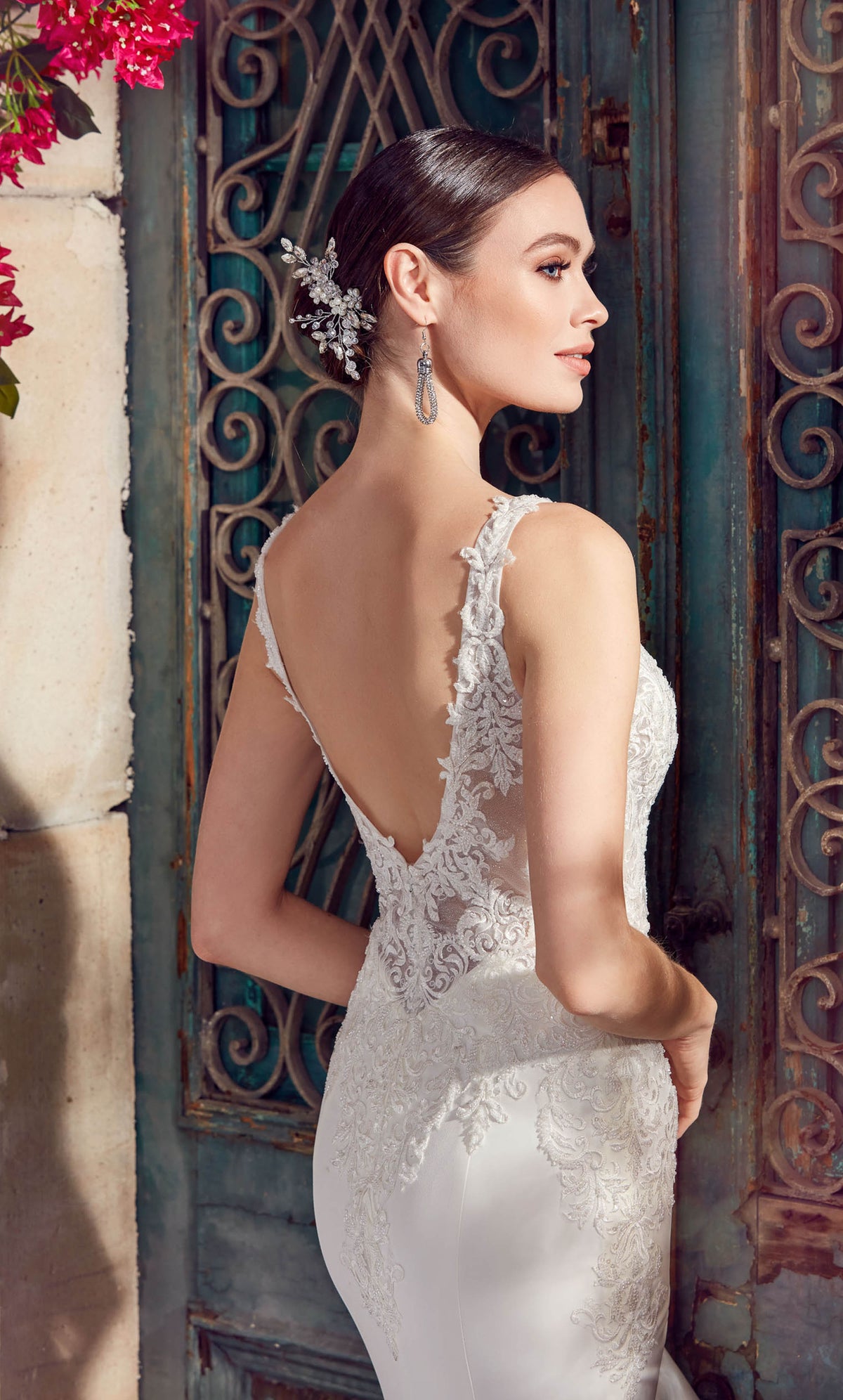 ALYCE Paris 7027 Bridal Plunging Neckline Train Mermaid Dress