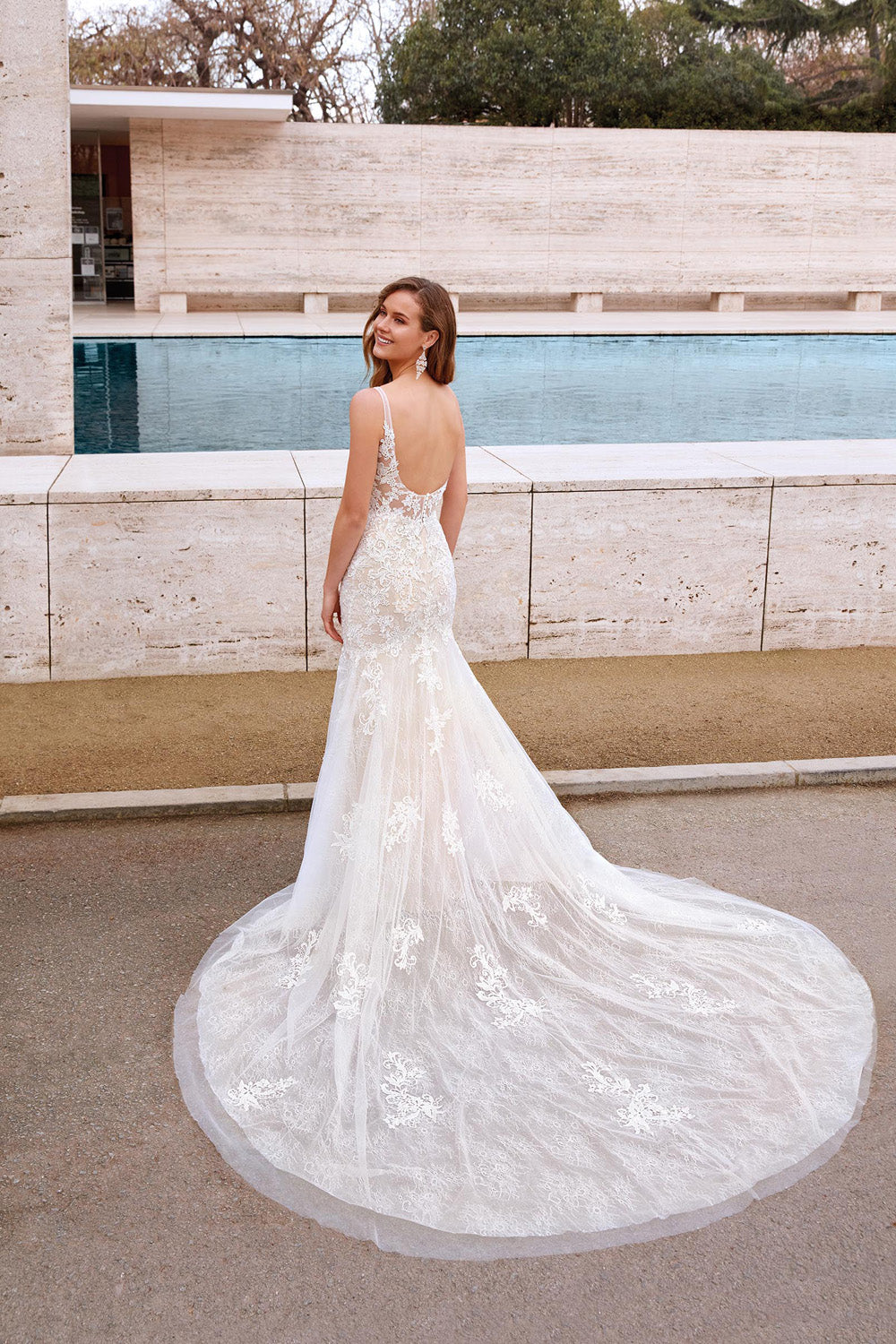 ALYCE Paris 7029 Bridal Sweetheart Neckline Illusion Mermaid Dress