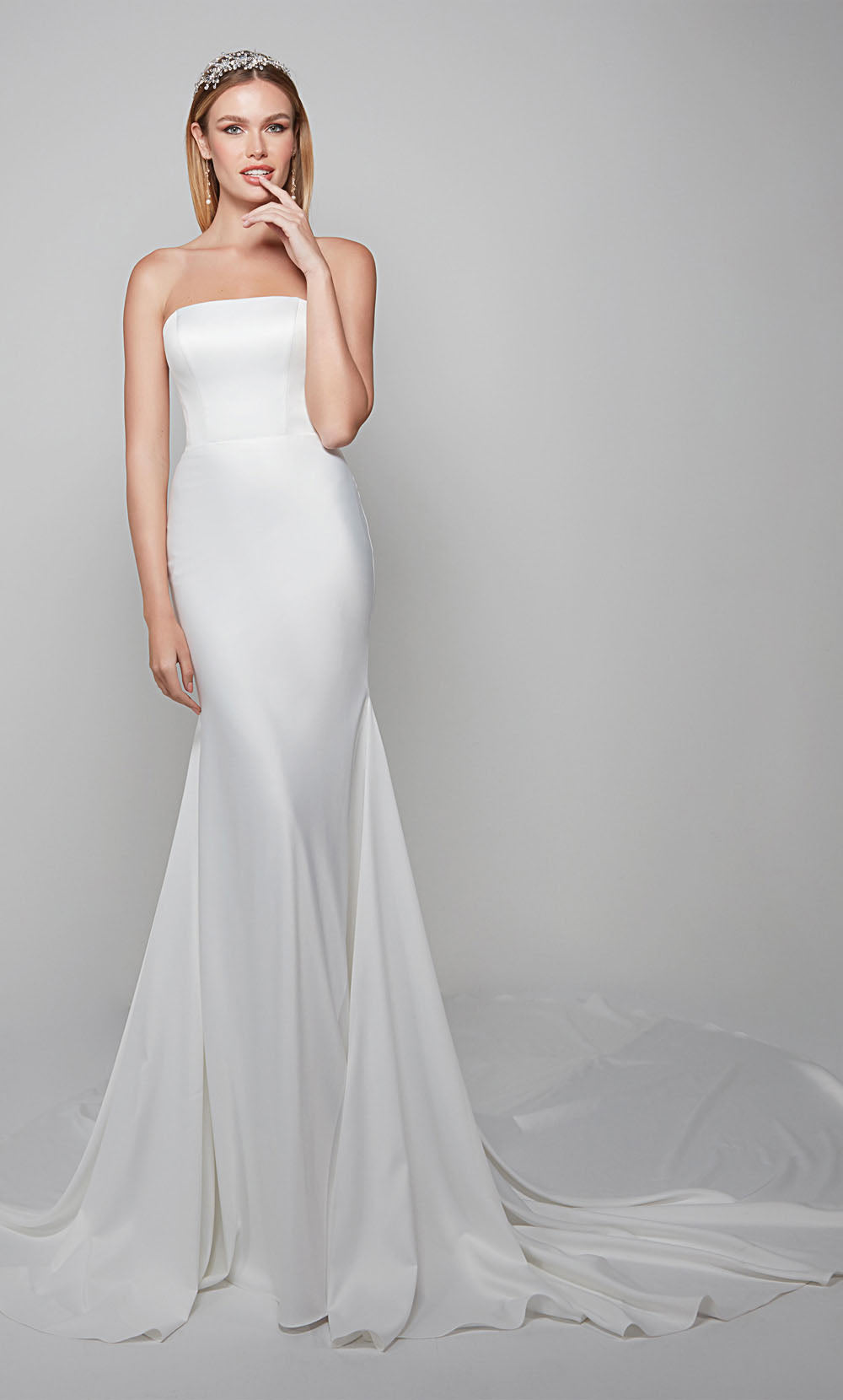 ALYCE Paris 7060 Bridal Strapless Neckline Simple Mermaid Dress