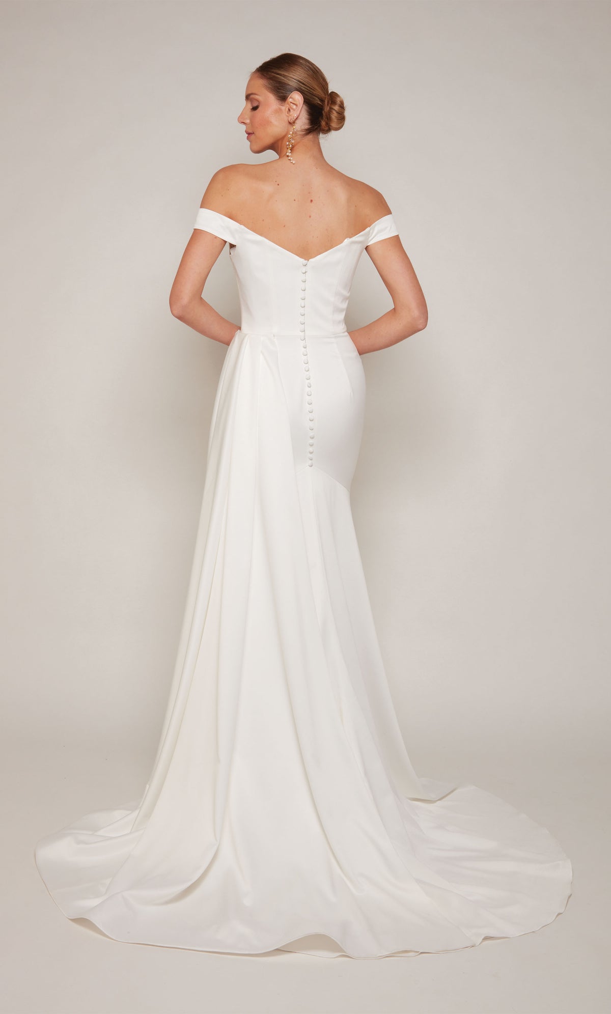 ALYCE Paris 7098 Bridal Off The Shoulder Neckline Train Mermaid Dress