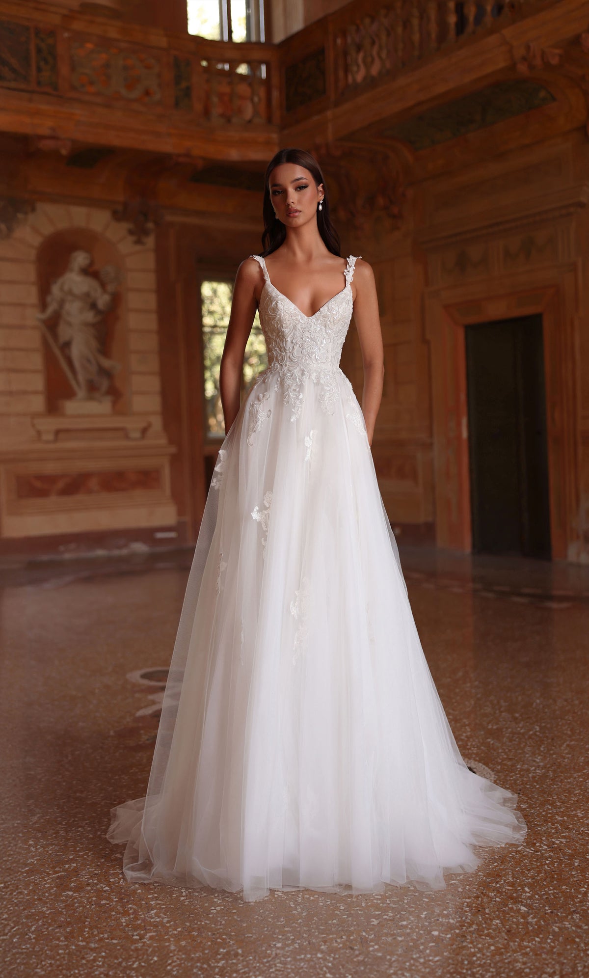 ALYCE Paris 7124 Bridal Sweetheart Neckline Simple Ballgown Dress