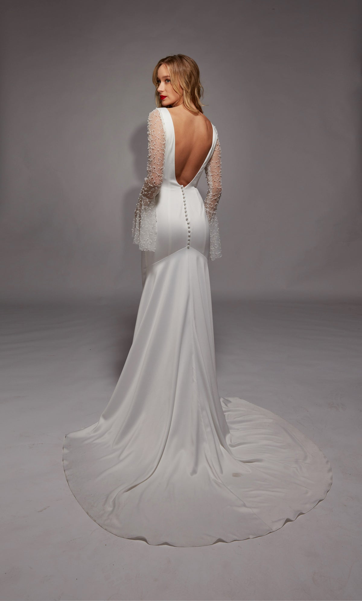 ALYCE Paris 7137 Bridal Plunging Neckline Embellished Mermaid Dress