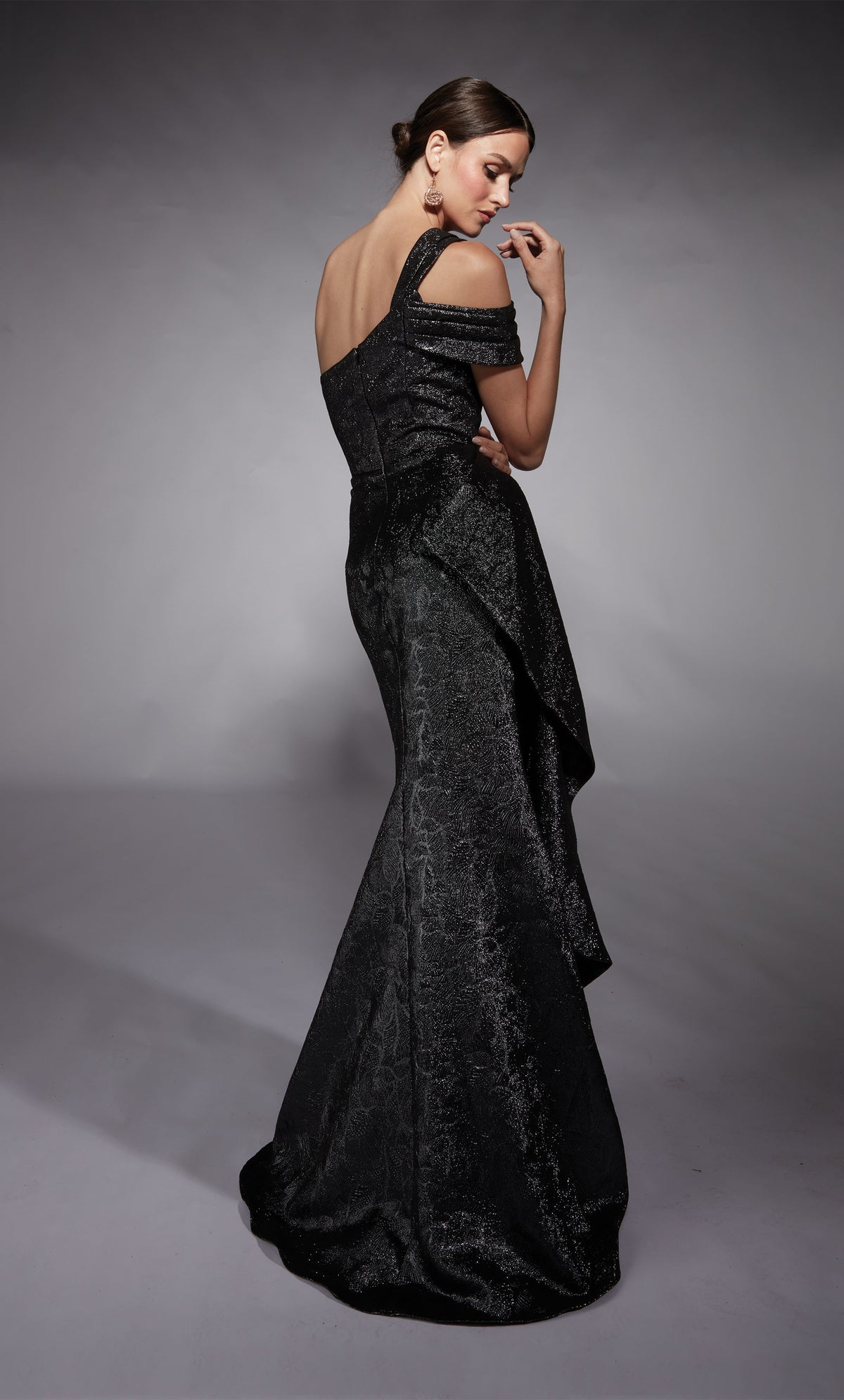 Formal Dress: 27734. Long, One Shoulder, Fit N Flare, Closed Back