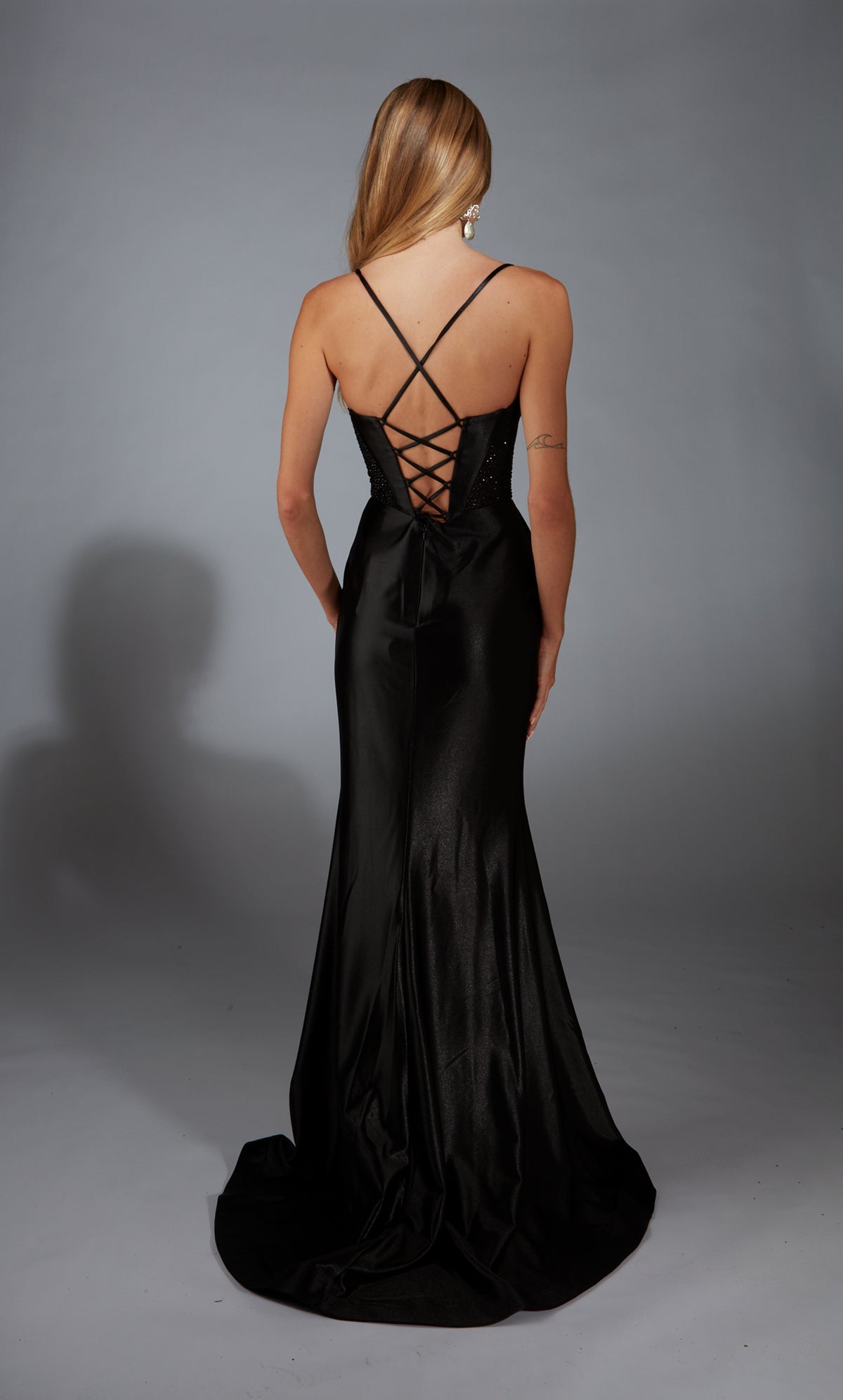 Formal Dress: 61950. Long, Plunging Neckline, Fit N Flare, Lace-up Back