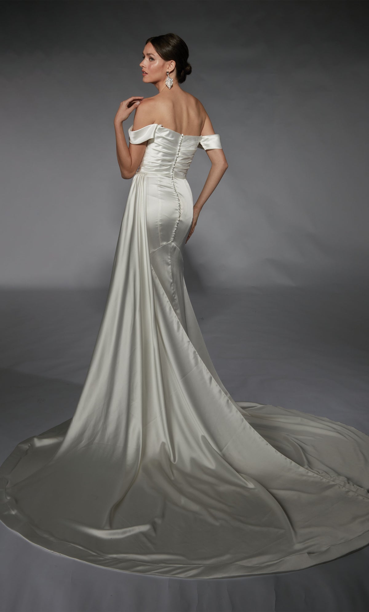 Formal Dress: 7106. Long, Off The Shoulder, Straight, Closed Back