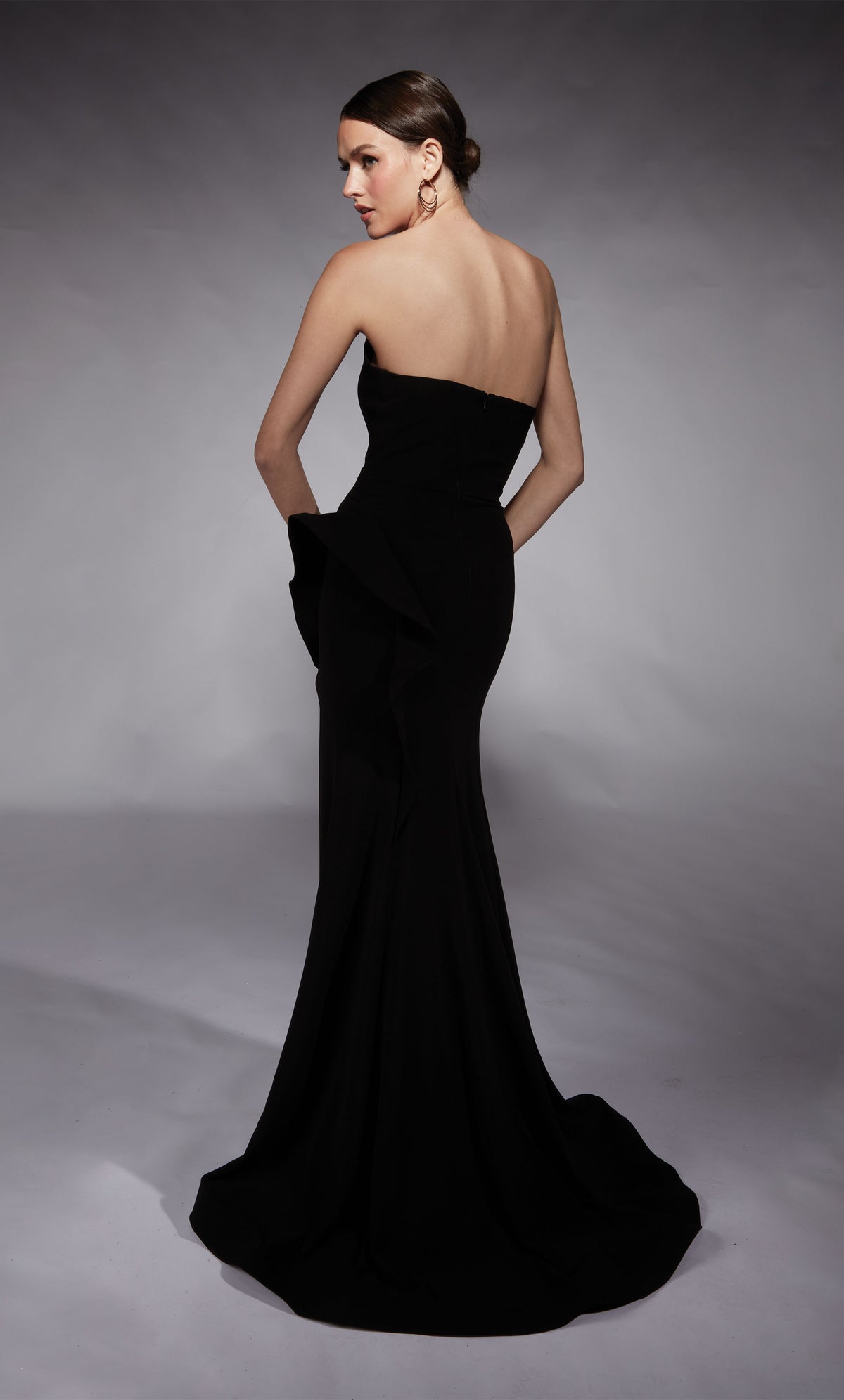 Formal Dress: 7113. Long, Strapless, Straight, Closed Back