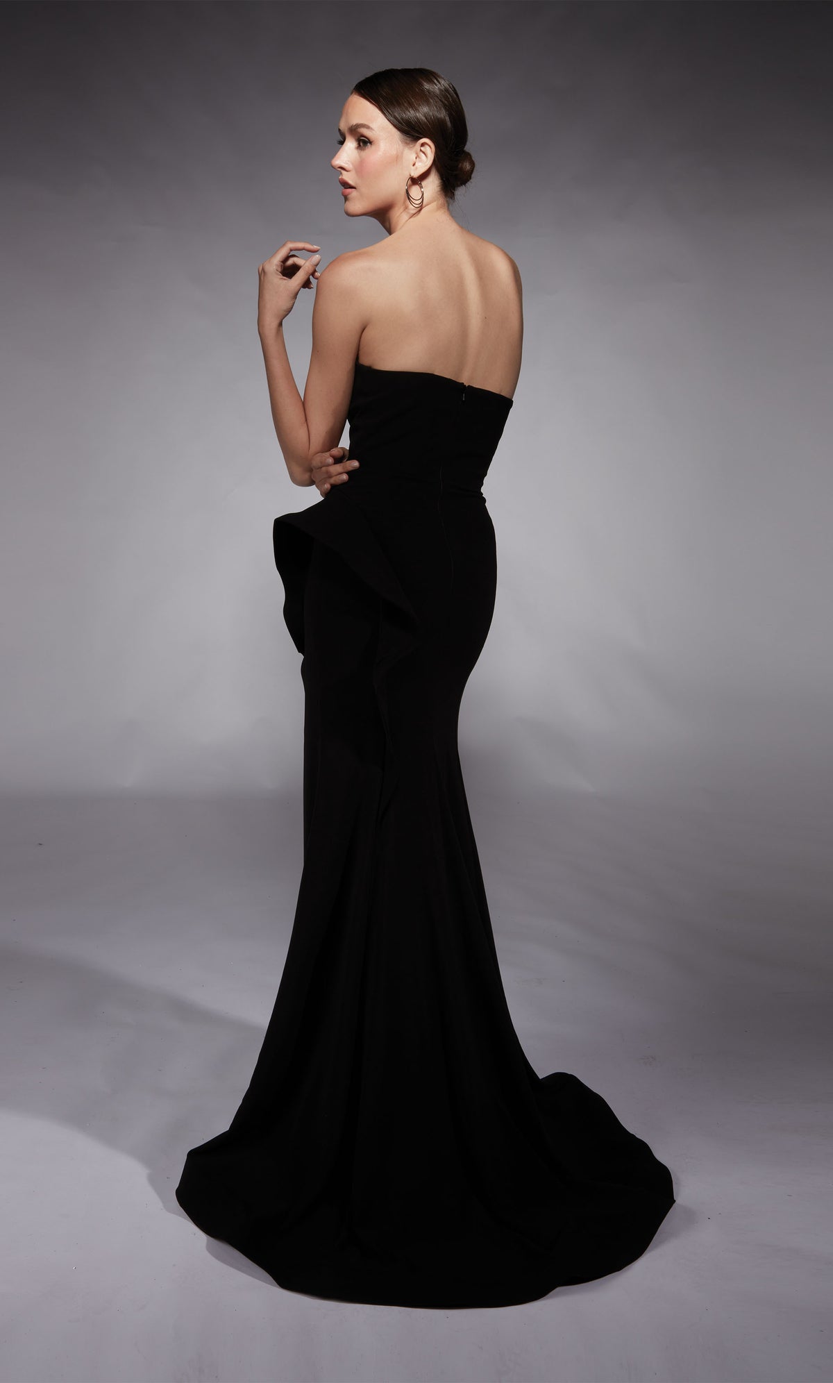 Formal Dress: 7113. Long, Strapless, Straight, Closed Back