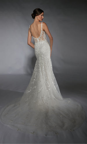 Formal Dress: 7120. Long, Plunging Neckline, A-line, Closed Back