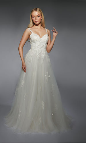 Formal Dress: 7124. Long, Sweetheart Neckline, A-line