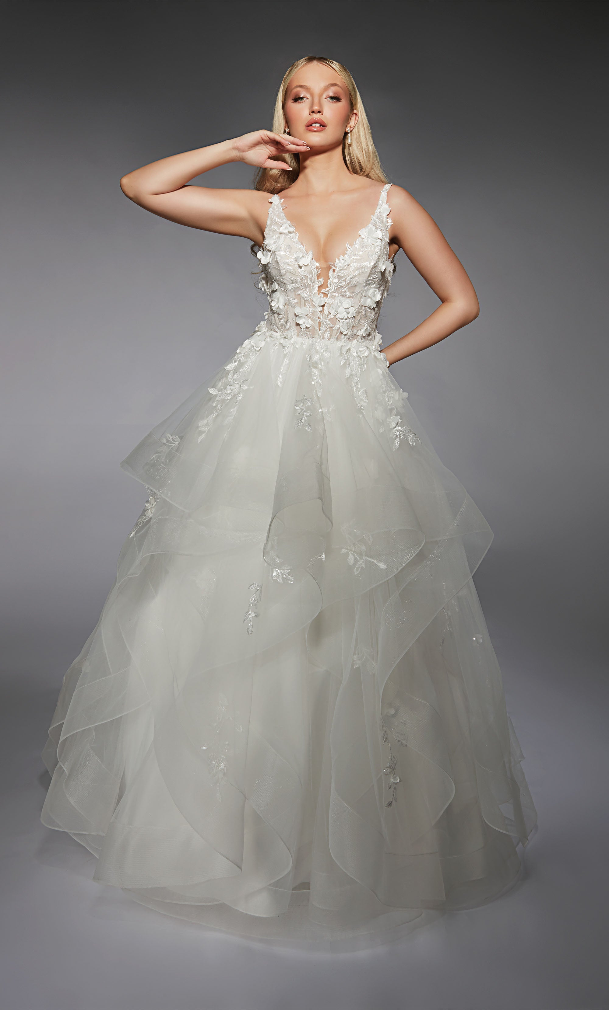 Formal Dress: 7131. Long, Plunging Neckline, Ball Gown | Alyce Paris