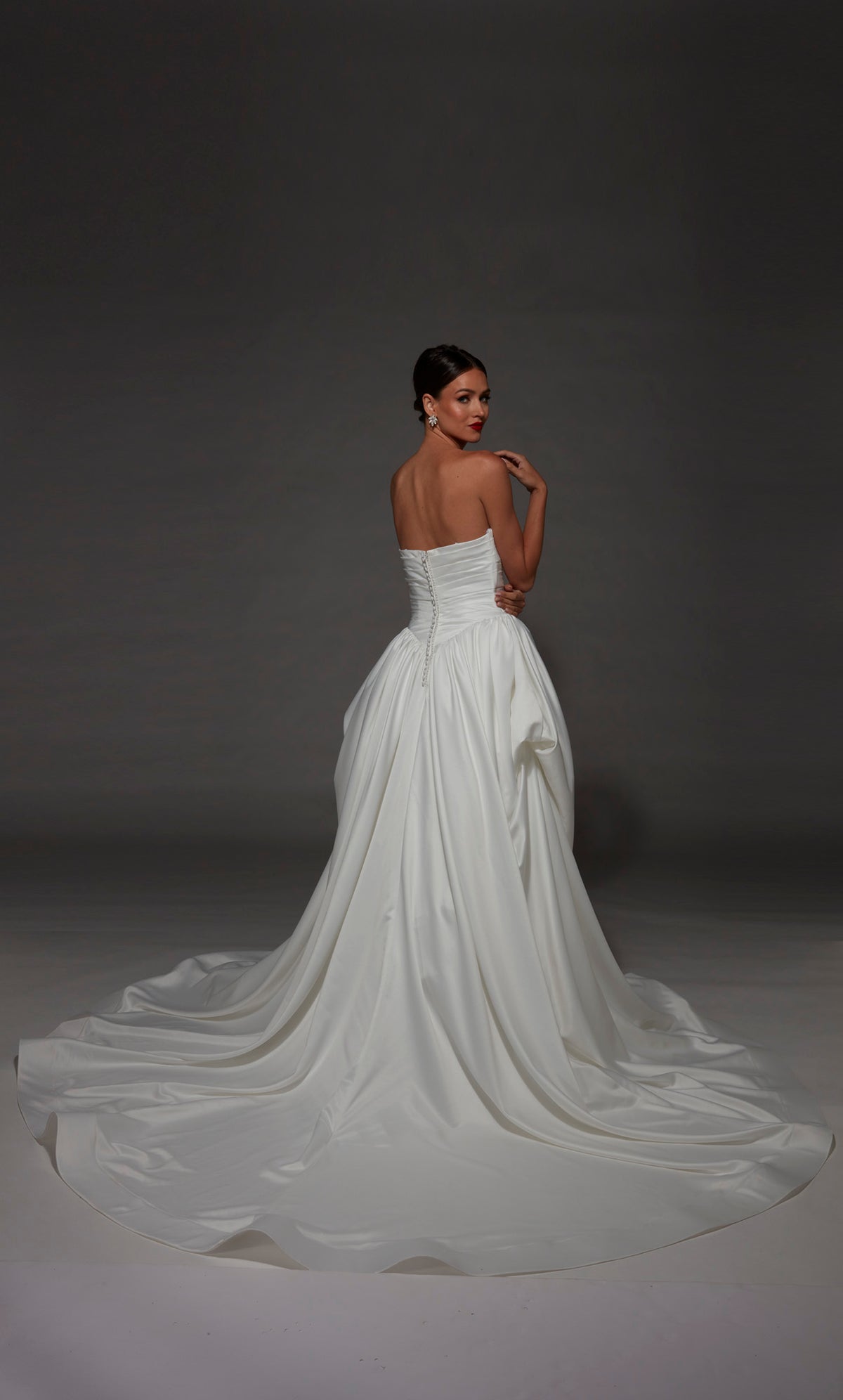 ALYCE Paris 7187 Bridal Strapless Neckline Ruched/draped Ballgown Dress