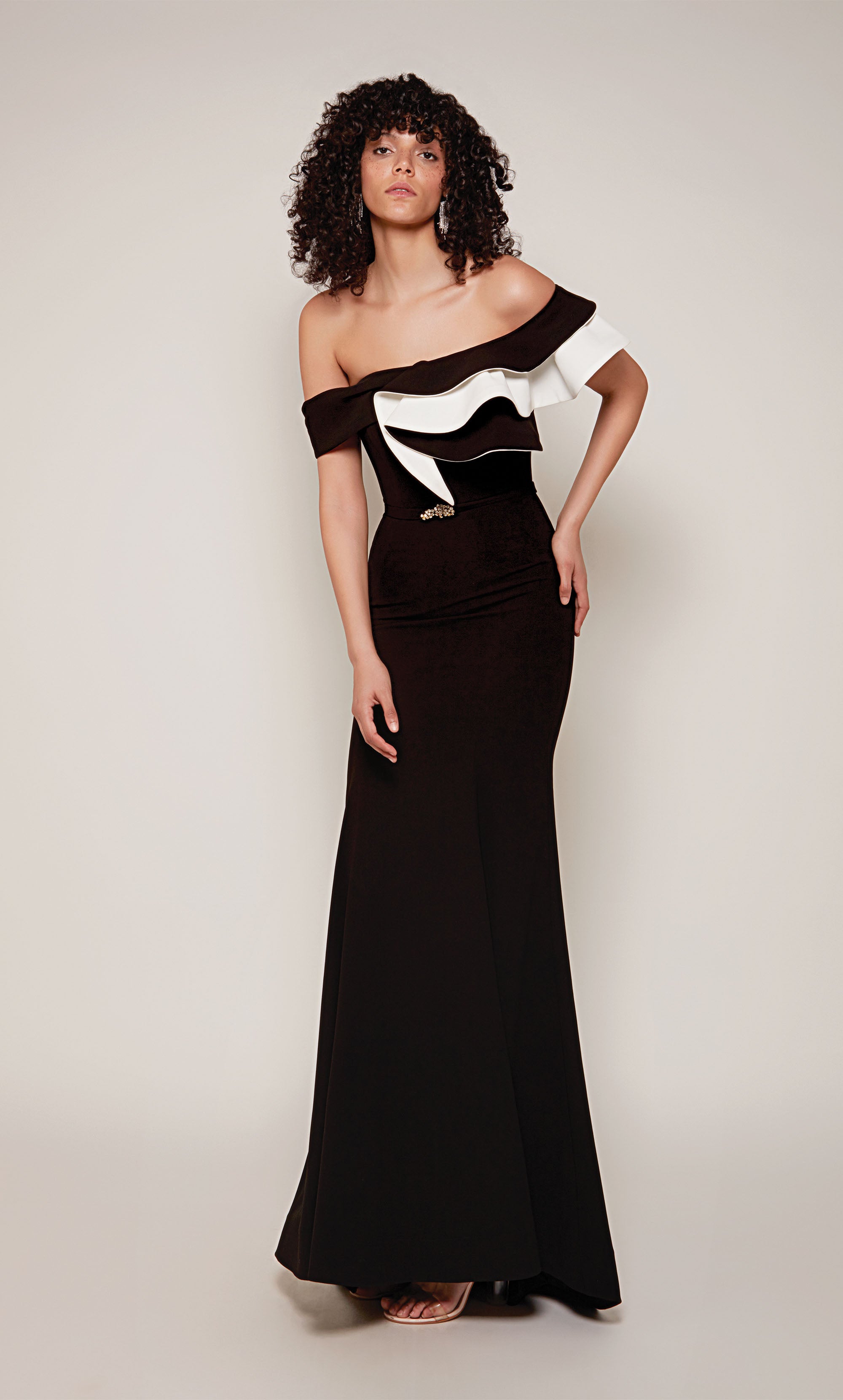 Elegant Off Shoulder Bowknot Black White Fishtail Gown Long Train Evening  Dress | eBay