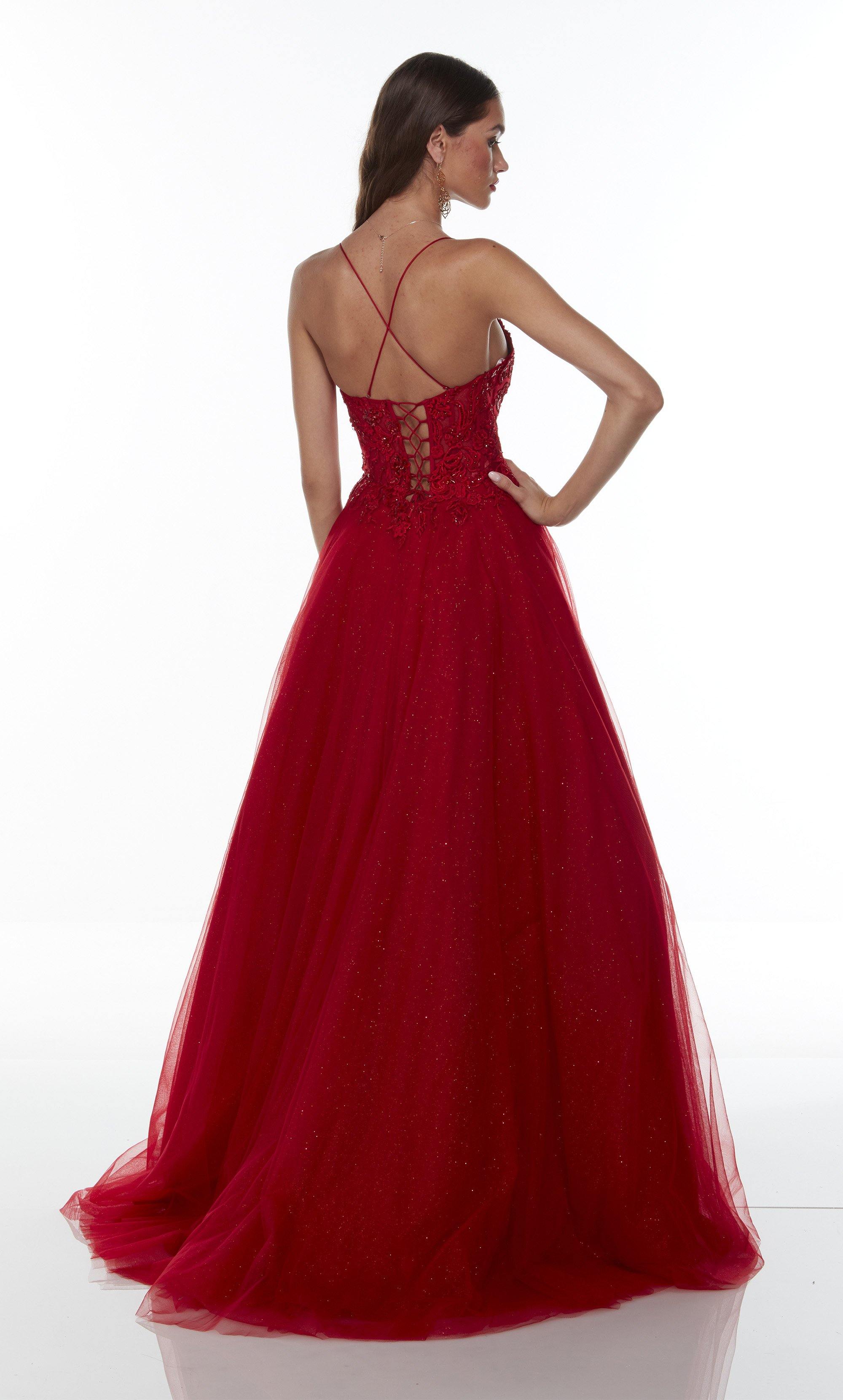 Absolute Red Gown | Princess prom dresses, Prom dresses ball gown, Red  wedding dresses
