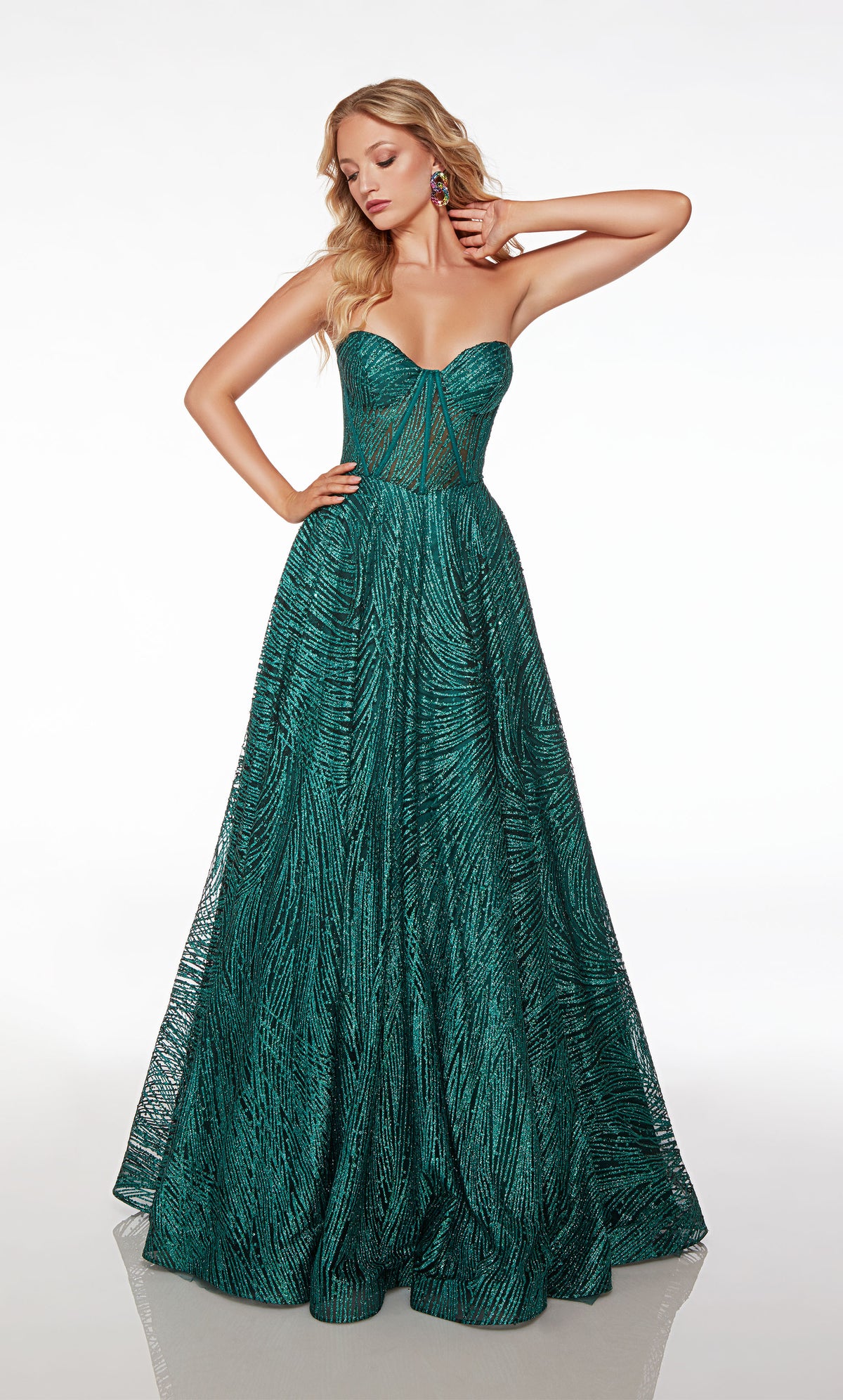 Strapless green corset dress with A-line skirt, lace-up back, and pockets, in stunning glitter tulle fabric for an chic and functional look.