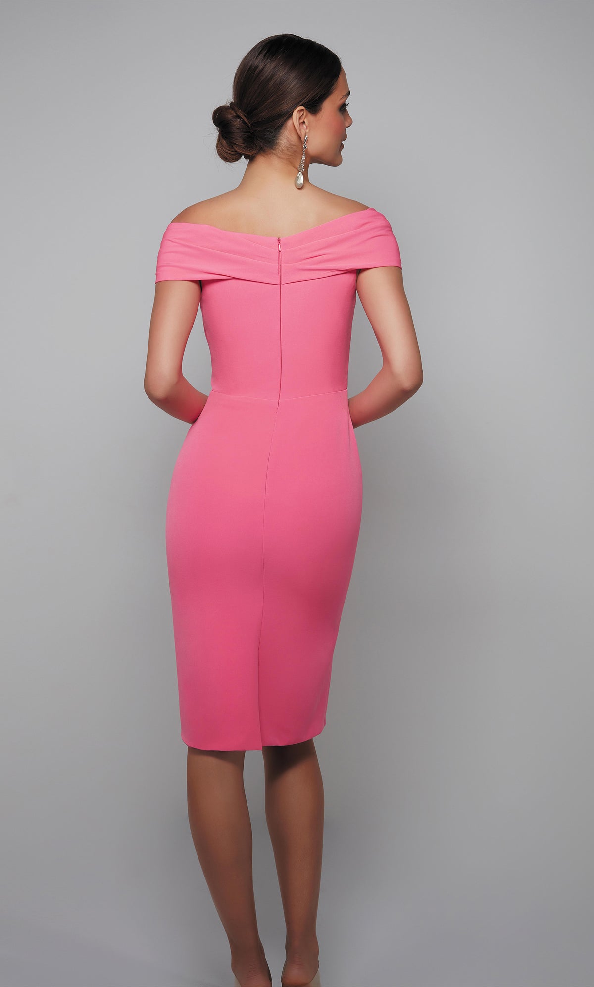 Hot pink off the shoulder bodycon midi dress with a zip up back and back slit.