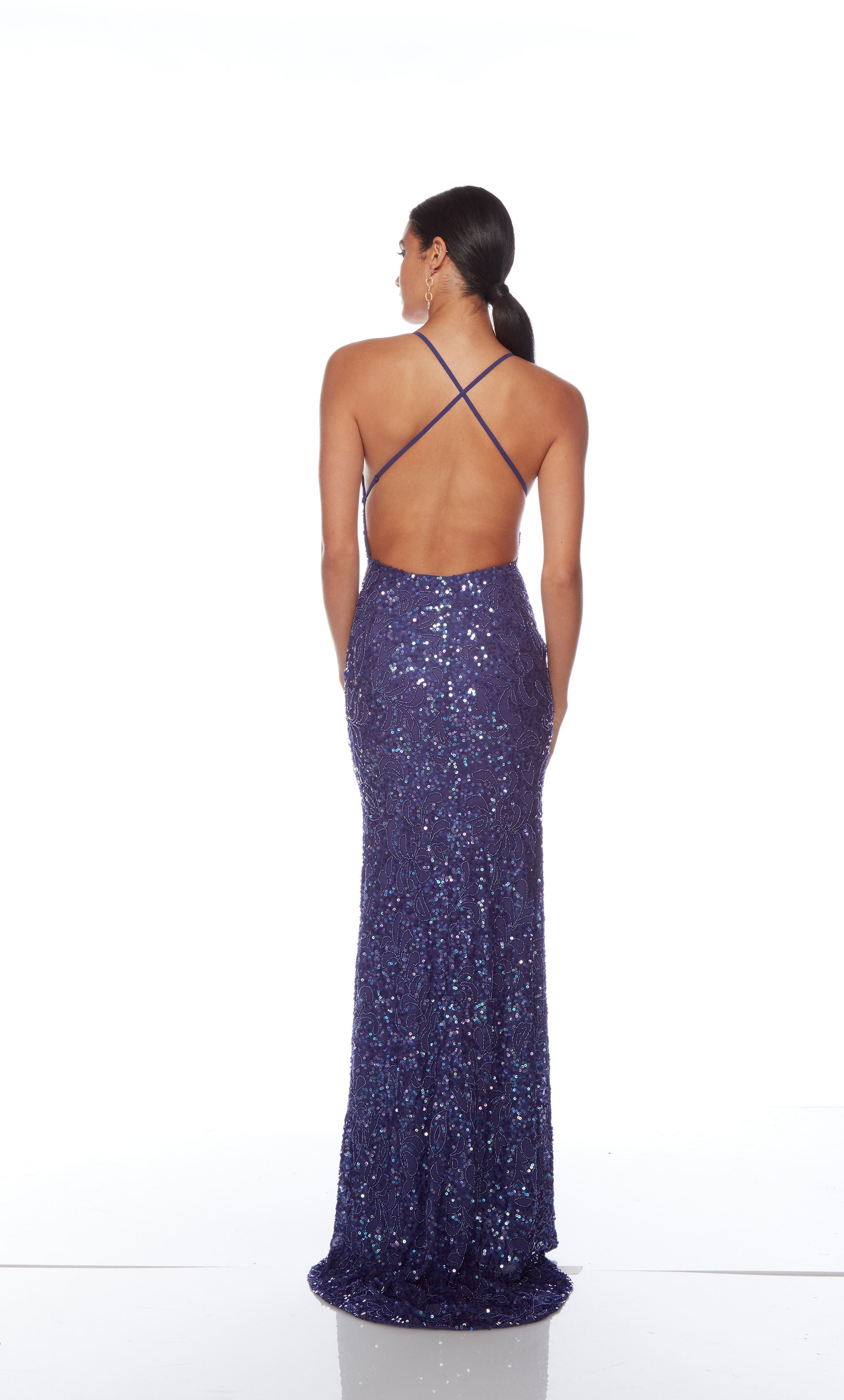 Elegant purple formal gown: Hand-beaded, V neckline, spaghetti straps, strappy back, and intricate design plus fringe accents for an chic and sophisticated look.