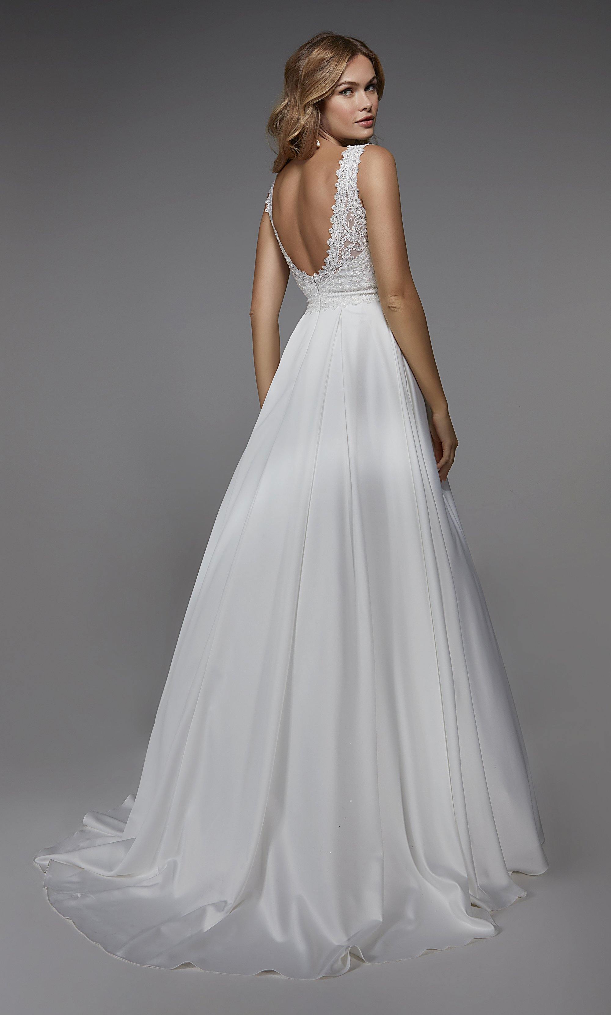 Formal Dress: 7088. Long, Sweetheart Neckline, A-line | Alyce Paris